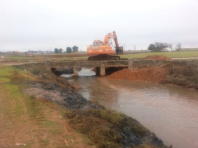 Comienza la construcción del nuevo puente en el camino de Daimiel