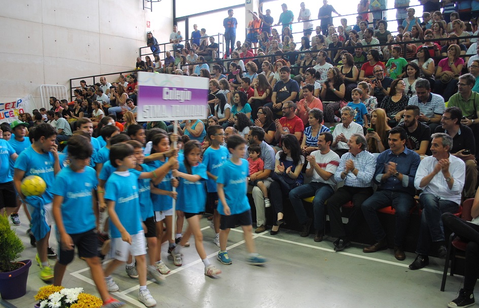 El alcalde de Valdepeñas dio el pistoletazo de salida a las Olimpiadas Escolares 2015