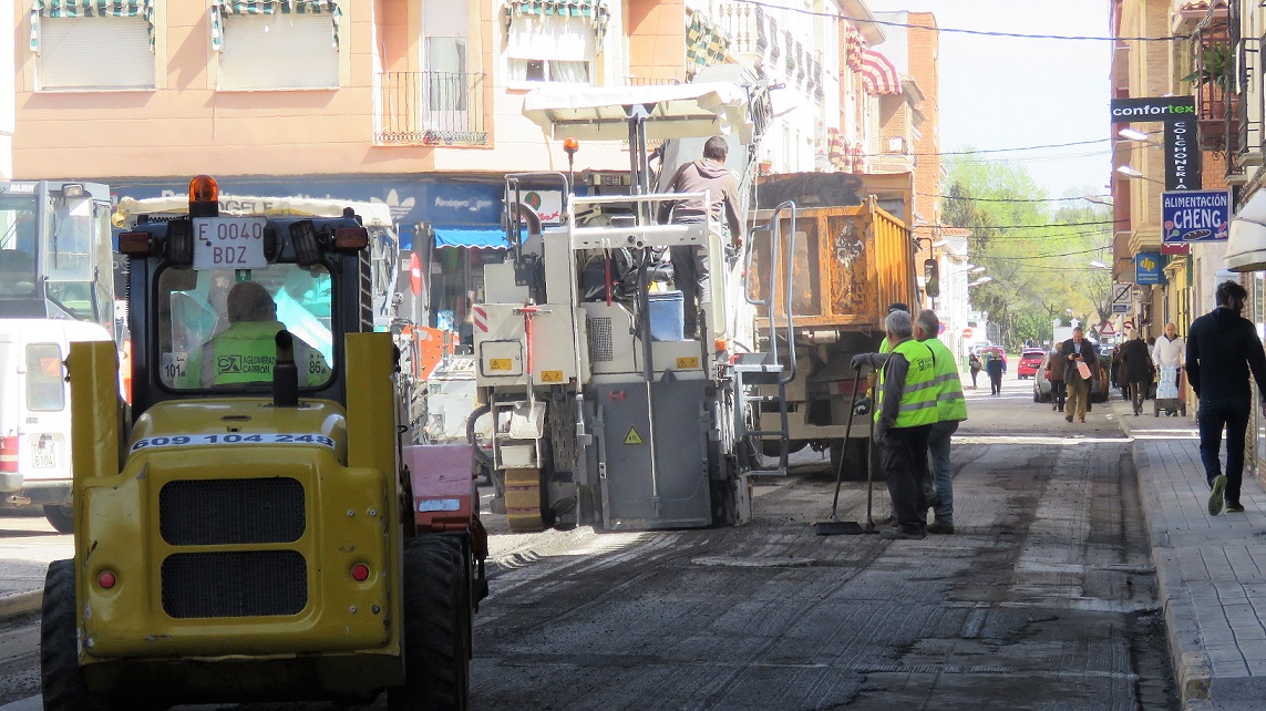 En marcha un ambicioso plan de asfaltado de calles en Manzanares