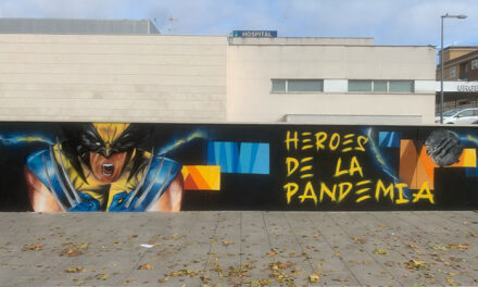 Valdepeñas grafitea a los ‘súper héroes’ de la pandemia