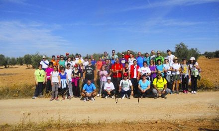Cruz Roja realizó otra ruta de senderismo por el camino del Chaparral de La Solana