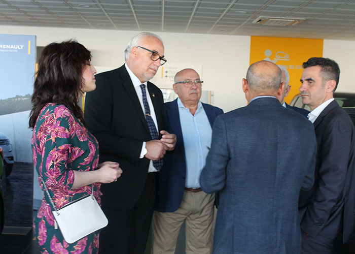 Futurcar inaugura las nuevas instalaciones de Renault-Dacia en Manzanares
