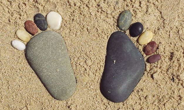 ¿Cómo lucir las uñas más bonitas y fuertes este verano?