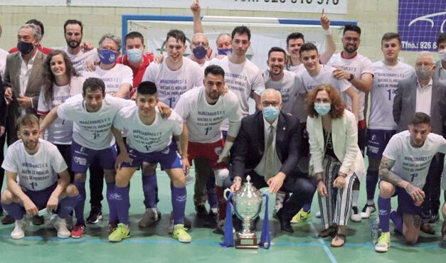 Manzanares Fútbol Sala (Quesos El Hidalgo). Su ascenso a 1ª División es el mejor regalo para celebrar su XX Aniversario