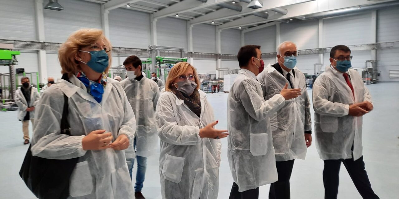 Cooperativa Nuestro Padre Jesús del Perdón inaugura su nueva tienda de vinos y productos gourmet