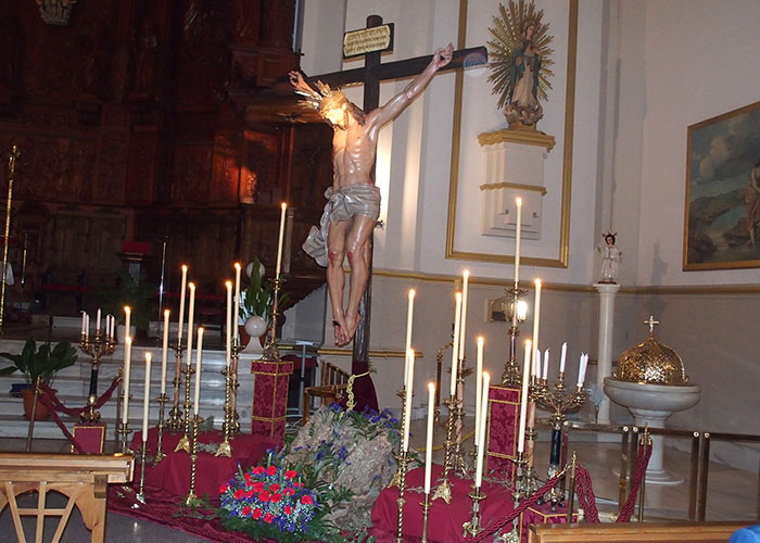 El Santísimo Cristo de la Lanzada ha vuelto a Manzanares restaurado y embellecido