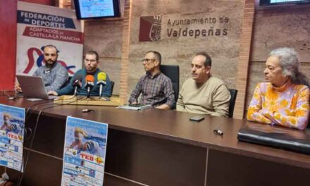 Un centenar de deportistas participan en Valdepeñas en el VI Open Nacional de Natación Adaptada y V Campeonato Regional