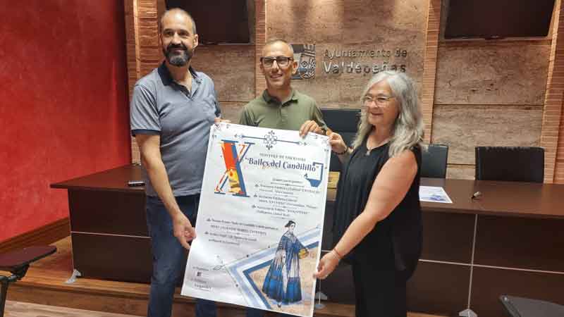 La Feria de Agosto acoge el X aniversario de la Muestra de Folclore ‘Bailes del Candillo’