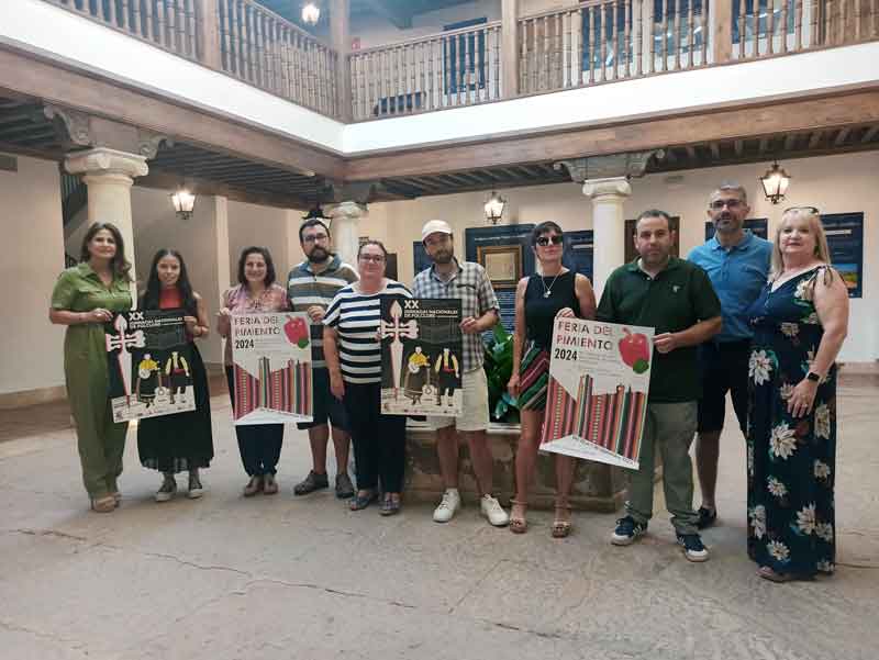Se presentan los carteles de la XXI Feria del Pimiento y las XX Jornadas Nacionales de Folclore