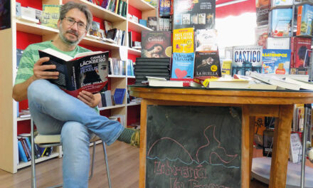 Librería “La Pecera”: Amplia selección de libros y lugar de encuentro de lectores