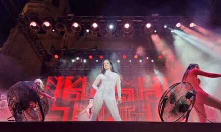 El ‘Chanelazo’ de más de 5.000 personas en la inauguración de las LXXI Fiestas de la Vendimia y el Vino de Valdepeñas