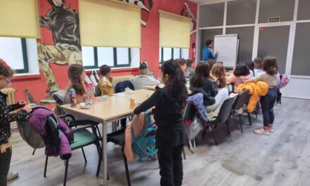 Valdepeñas facilita la conciliación de 60 familias durante la Semana Santa