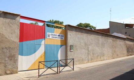 El Ayuntamiento financiará las obras del nuevo vallado perimetral del colegio ‘San José’