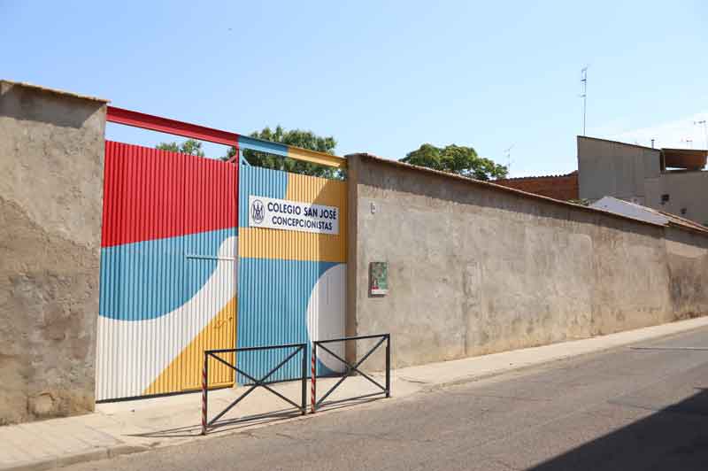 El Ayuntamiento financiará las obras del nuevo vallado perimetral del colegio ‘San José’