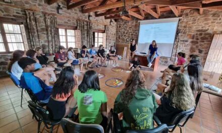 Valdepeñas pulsa la opinión de los jóvenes con un Foro de Participación en ‘El Cañaveral’