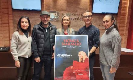 Valdepeñas se consolida como referente musical con el concierto de Mónica Naranjo para sus Fiestas del Vino