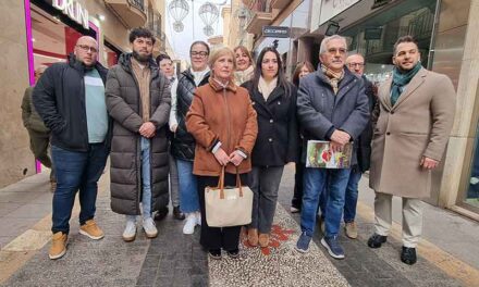 Los ganadores de ‘Valdepeñas te regala Navidad’ comienzan sus compras