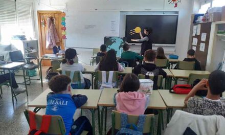 270 alumnos participan en Valdepeñas en la actividad ‘Este clima está loco’