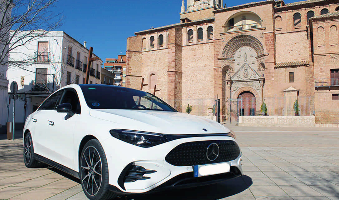 Mercedes-Benz revoluciona el segmento compacto con el nuevo CLA eléctrico