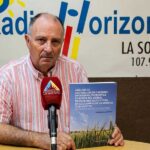 Gregorio Salcedo defiende una agricultura más rentable y sostenible en su nuevo libro sobre la huella ambiental