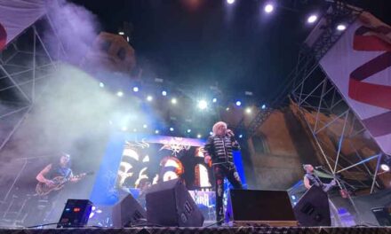 La legendaria banda Medina Azahara congrega a más de 5.000 fieles en Valdepeñas